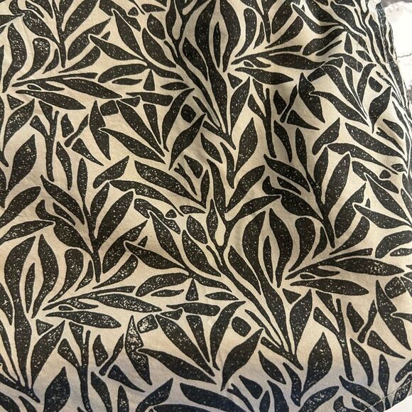 Volcom Black and Tan Leaf Pattern Shirt - Picture 4 of 4